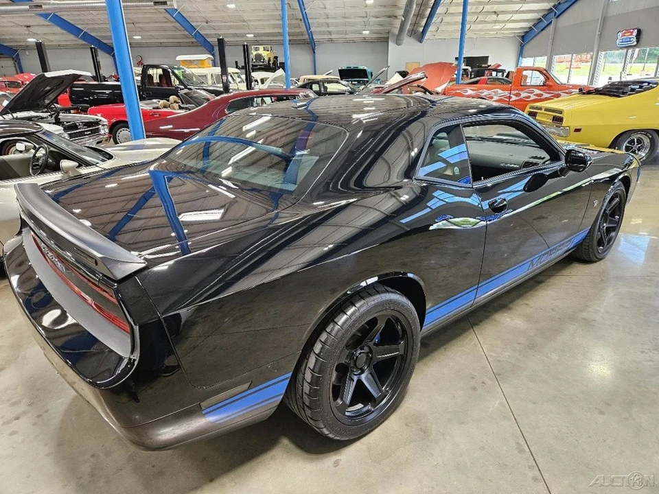 2014 Dodge Challenger - Image 5 of 18