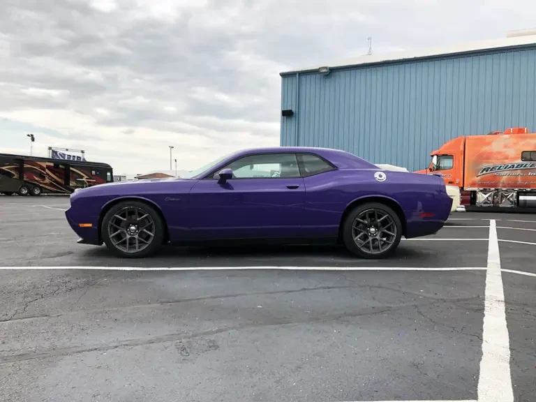 2014 Dodge Challenger 3rd Gen - Image 6 of 10