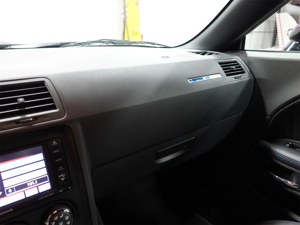 2014 Dodge Challenger 3rd Gen - Image 13 of 21