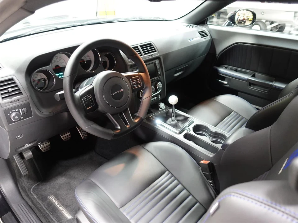 2014 Dodge Challenger 3rd Gen - Image 9 of 21