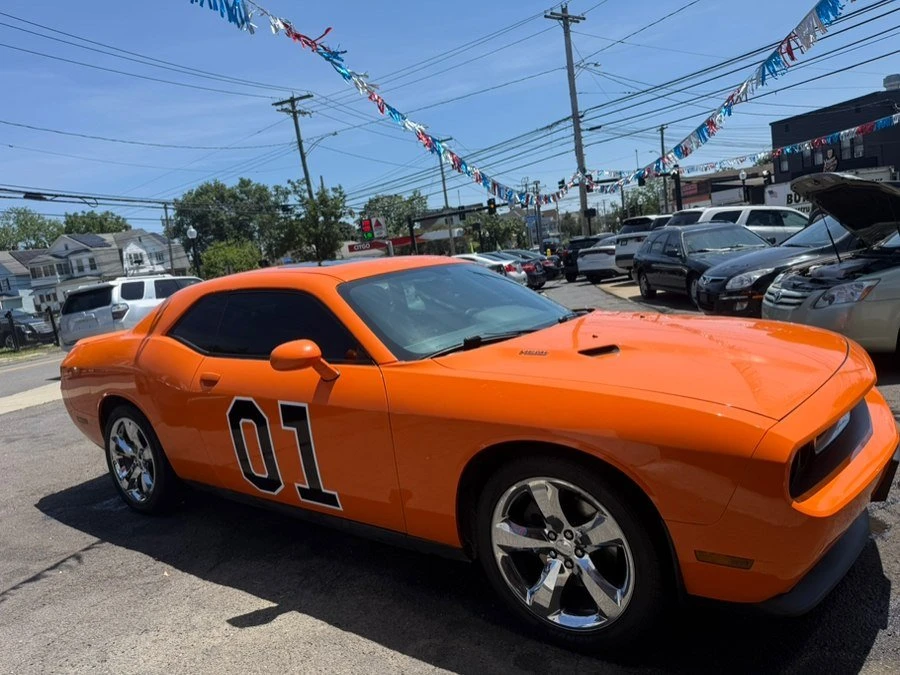 2014 Dodge Challenger 3rd Gen - Image 4 of 15