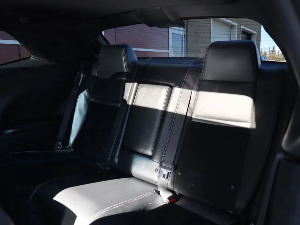 2014 Dodge Challenger 3rd Gen - Image 18 of 19