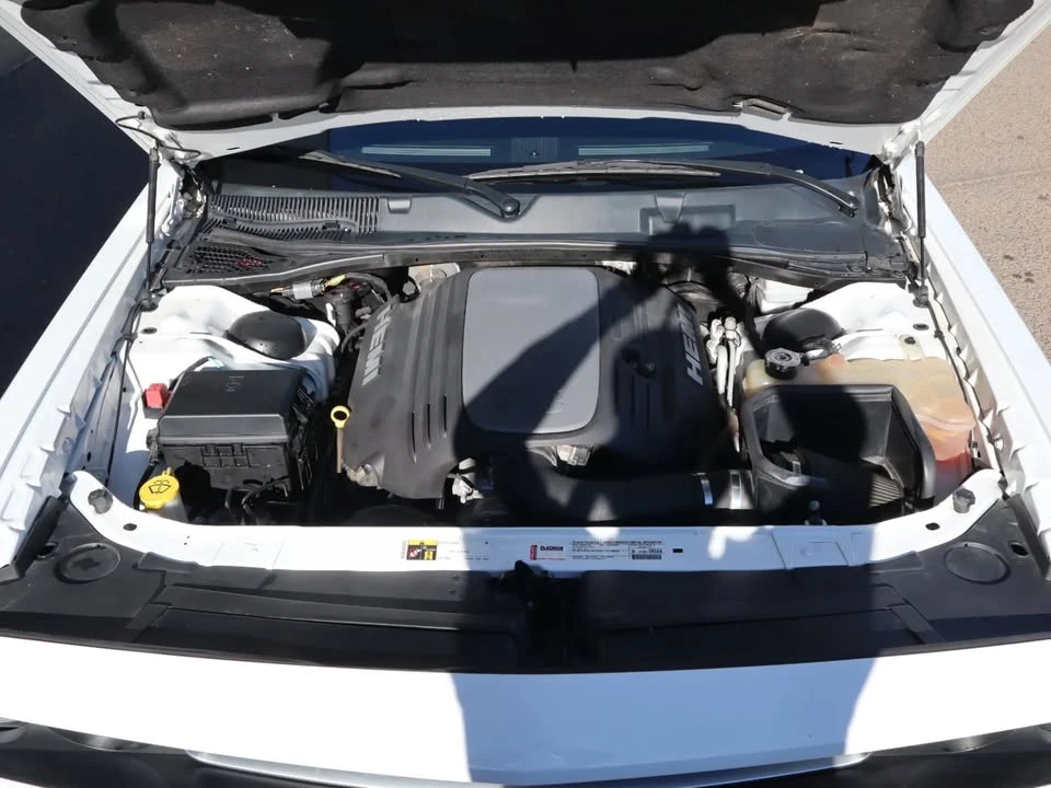 2014 Dodge Challenger 3rd Gen - Image 9 of 19