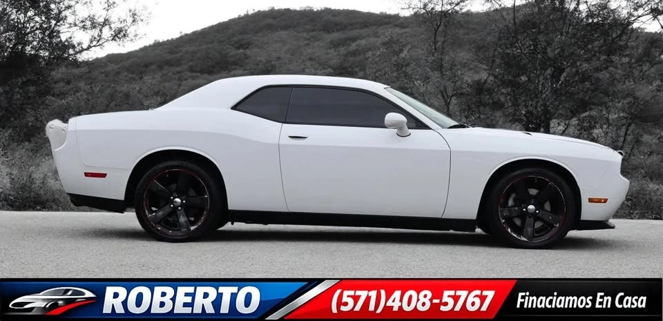2014 Dodge Challenger 3rd Gen - Image 10 of 20