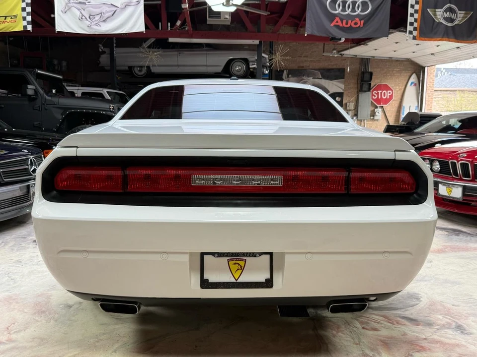 2014 Dodge Challenger 3rd Gen - Image 5 of 31