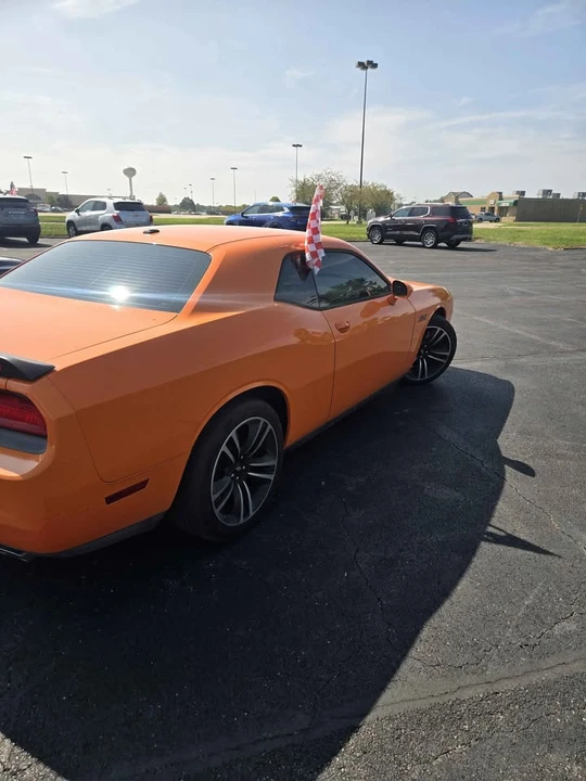 2014 Dodge Challenger SRT8 & 392 3rd Gen - Image 4 of 8