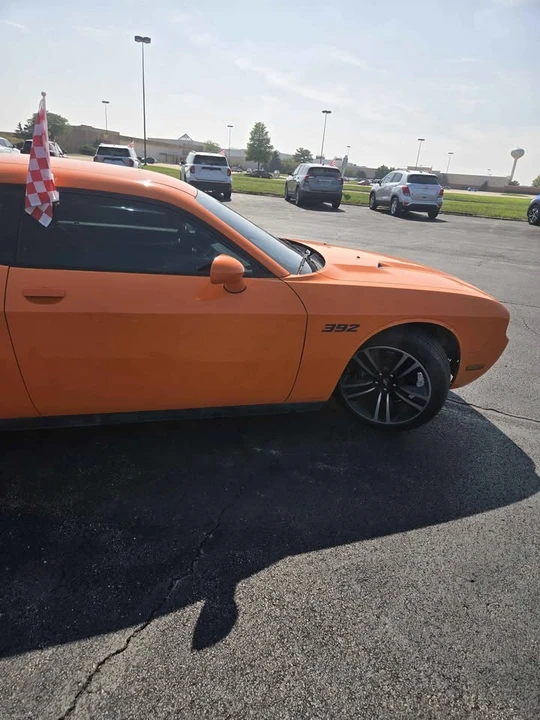 2014 Dodge Challenger SRT8 & 392 3rd Gen - Image 2 of 8