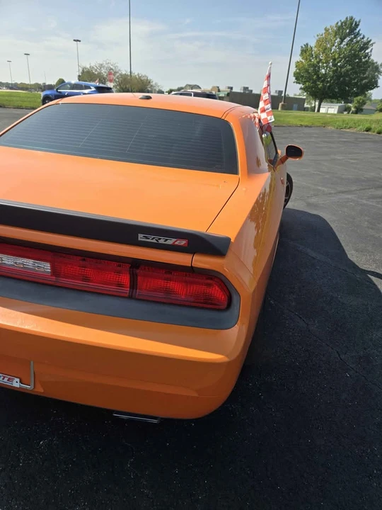2014 Dodge Challenger SRT8 & 392 3rd Gen - Image 3 of 8