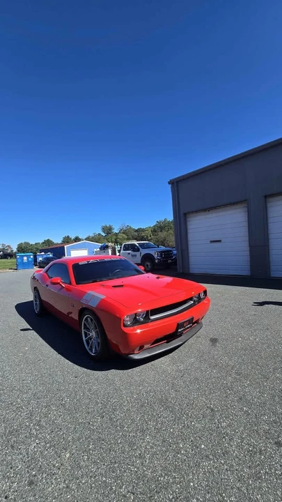 2014 Dodge Challenger 3rd Gen - Image 3 of 15