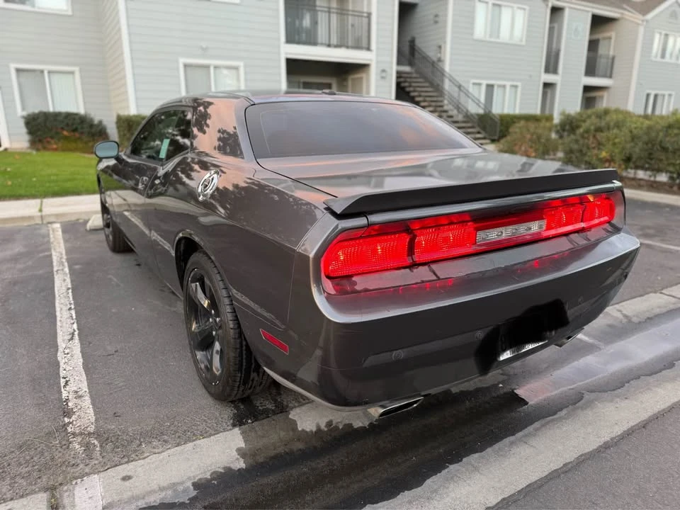 2014 Dodge Challenger 3rd Gen - Image 6 of 9