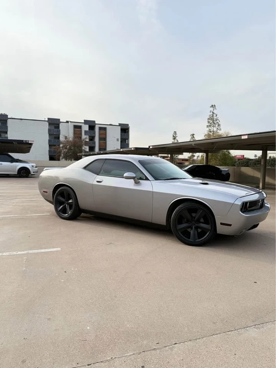 2014 Dodge Challenger 3rd Gen - Image 6 of 11
