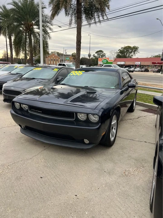 2014 Dodge Challenger 3rd Gen - Image 2 of 8