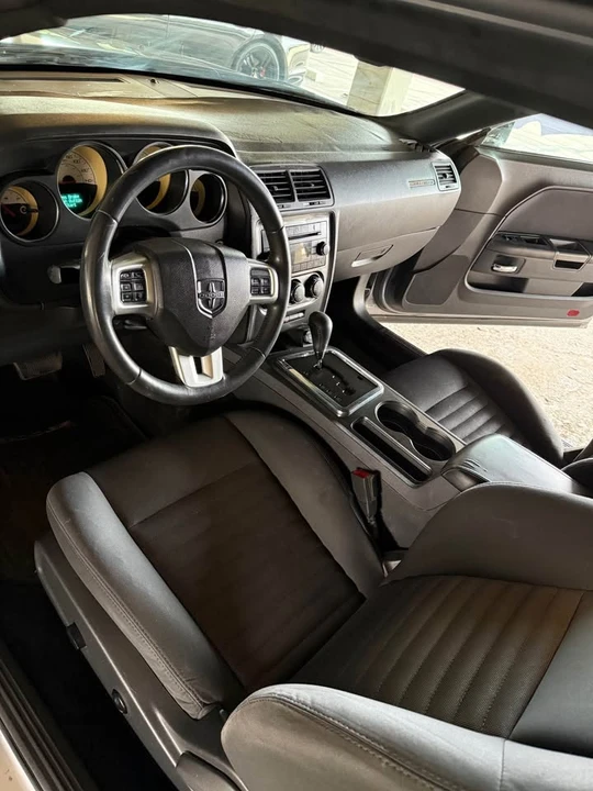 2014 Dodge Challenger 3rd Gen - Image 5 of 11