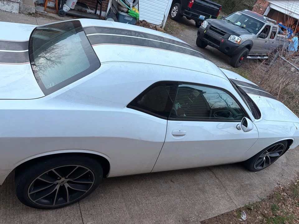 2014 Dodge Challenger 3rd Gen - Image 2 of 3