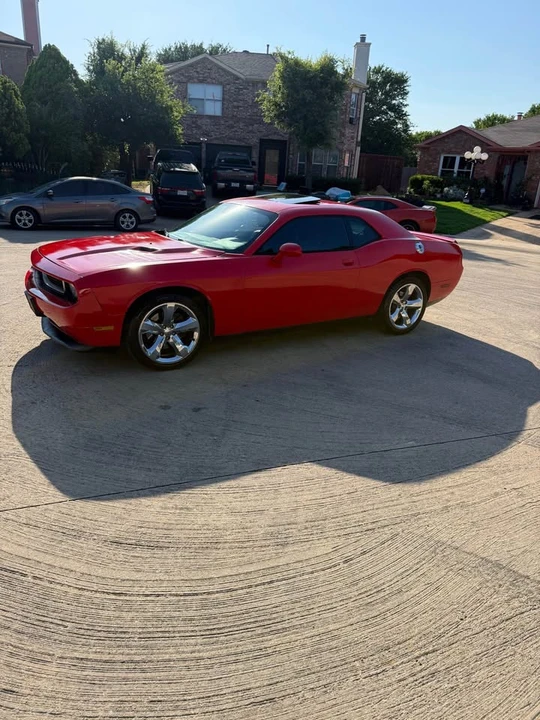2014 Dodge Challenger 3rd Gen - Image 6 of 12