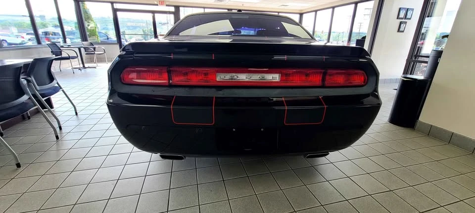 2014 Dodge Challenger 3rd Gen - Image 5 of 10
