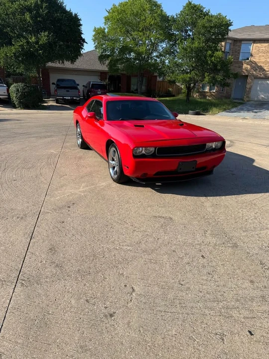 2014 Dodge Challenger 3rd Gen - Image 8 of 12