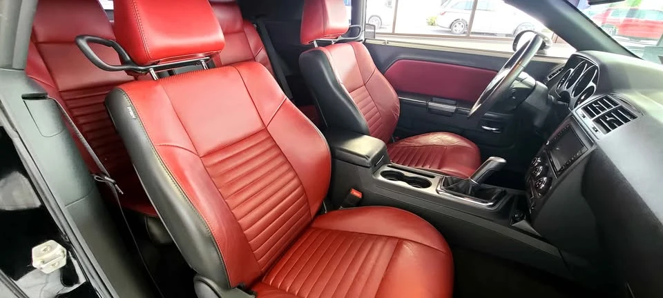 2014 Dodge Challenger 3rd Gen - Image 7 of 10