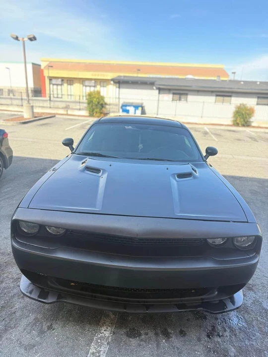 2014 Dodge Challenger 3rd Gen - Image 2 of 10