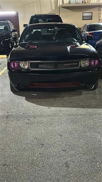 2014 Dodge Challenger 3rd Gen - Image 2 of 3