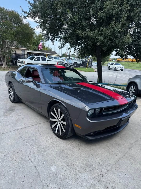 2014 Dodge Challenger 3rd Gen - Image 2 of 12