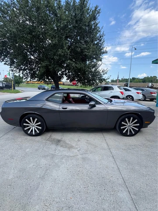 2014 Dodge Challenger 3rd Gen - Image 4 of 12
