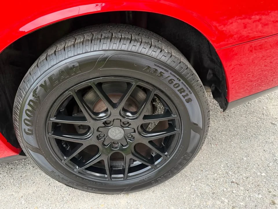 2014 Dodge Challenger 3rd Gen - Image 2 of 10