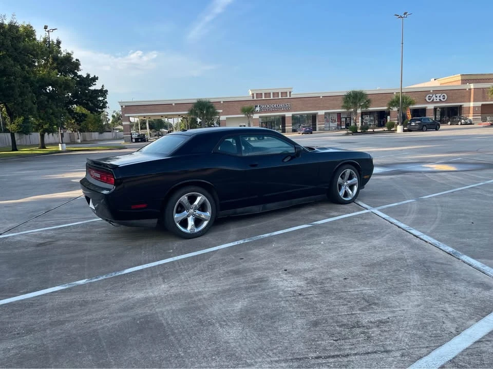 2014 Dodge Challenger 3rd Gen - Image 7 of 11