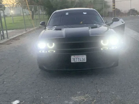 2014 Dodge Challenger Coupe 2D