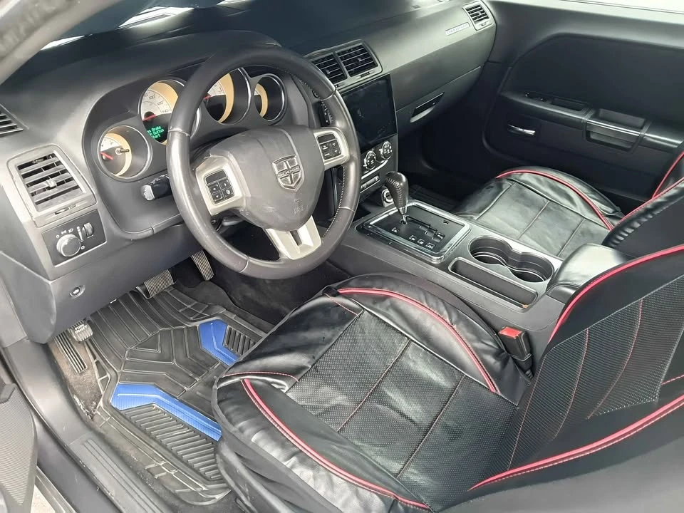 2014 Dodge Challenger 3rd Gen - Image 7 of 8