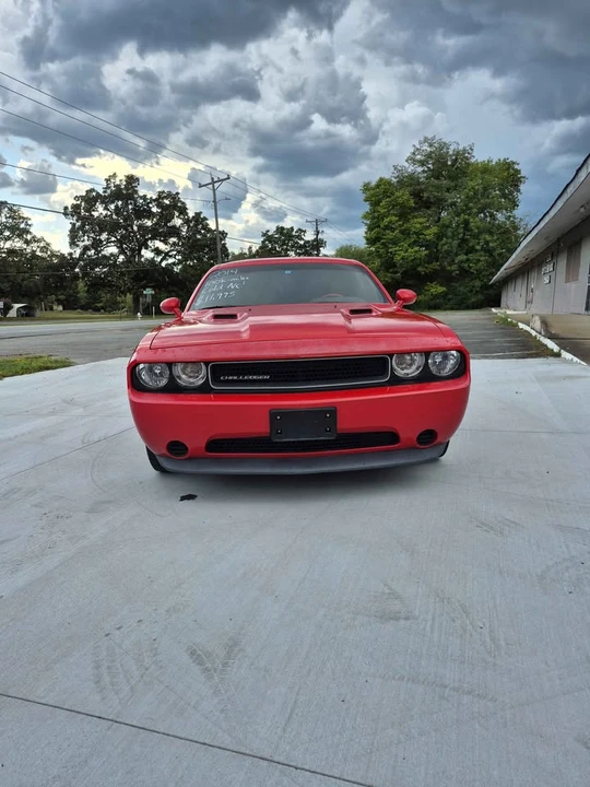 2014 Dodge Challenger 3rd Gen - Image 6 of 9