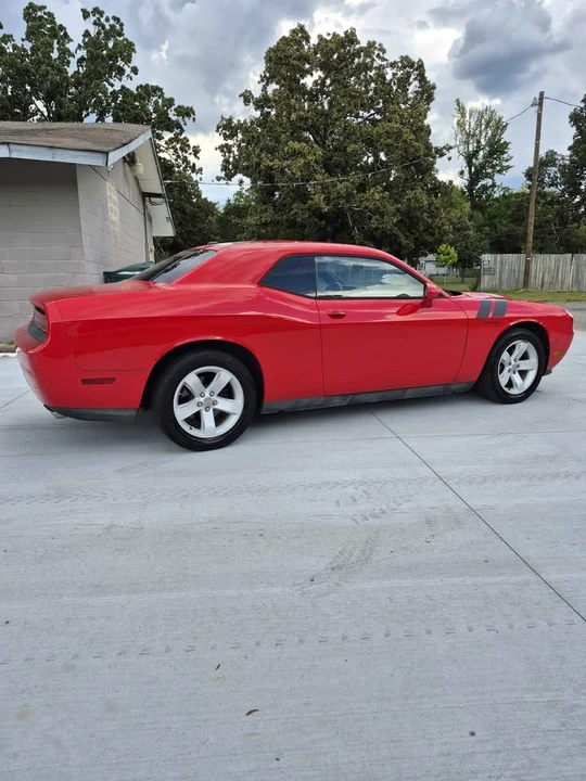 2014 Dodge Challenger 3rd Gen - Image 4 of 9