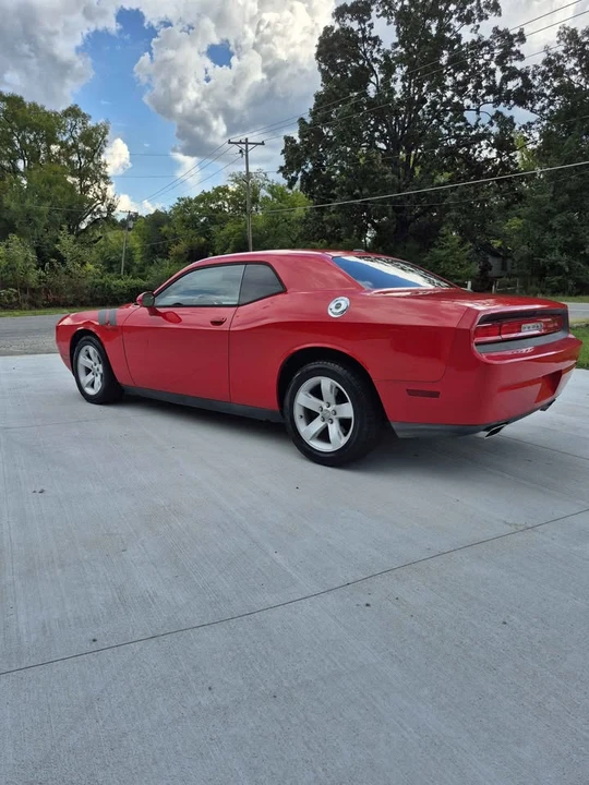 2014 Dodge Challenger 3rd Gen - Image 2 of 9