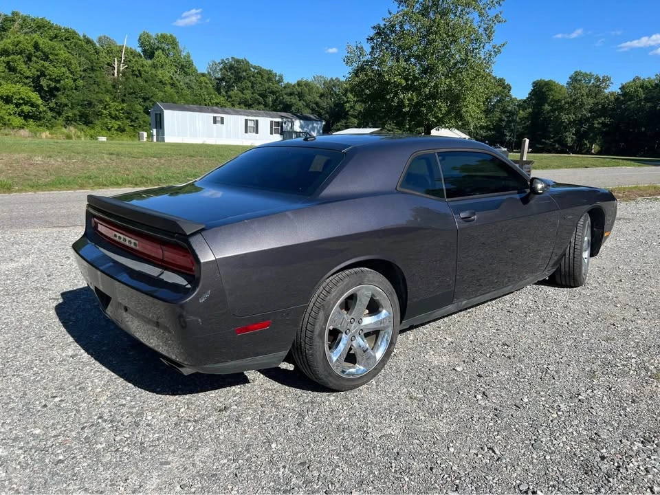 2014 Dodge Challenger 3rd Gen - Image 4 of 13