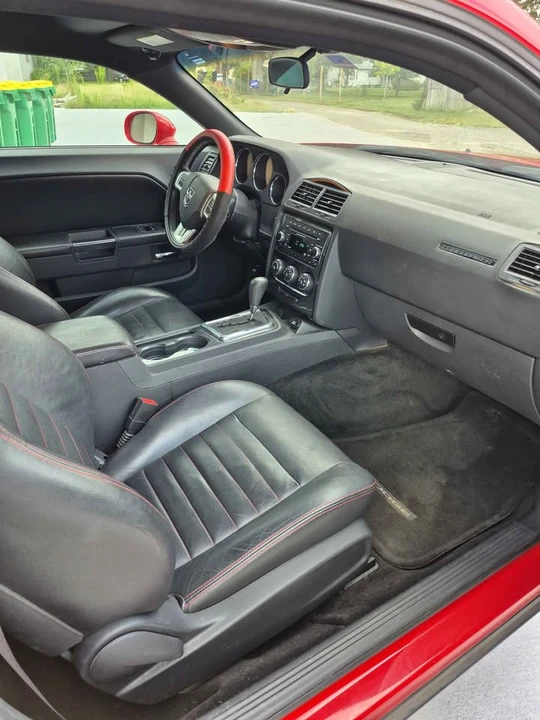 2014 Dodge Challenger 3rd Gen - Image 7 of 9
