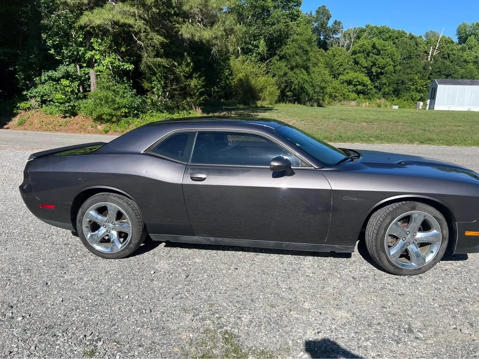2014 Dodge Challenger 3rd Gen - Image 3 of 13