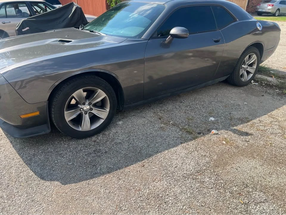 2014 Dodge Challenger 3rd Gen - Image 3 of 8