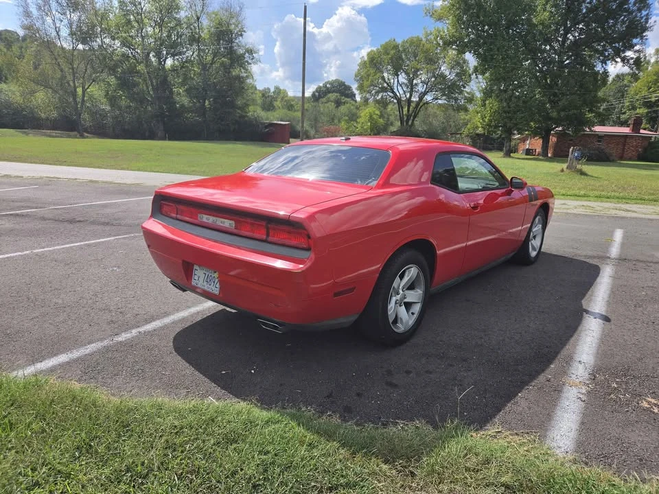 2014 Dodge Challenger 3rd Gen - Image 6 of 12