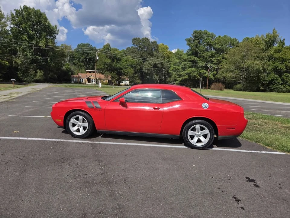 2014 Dodge Challenger 3rd Gen - Image 4 of 12