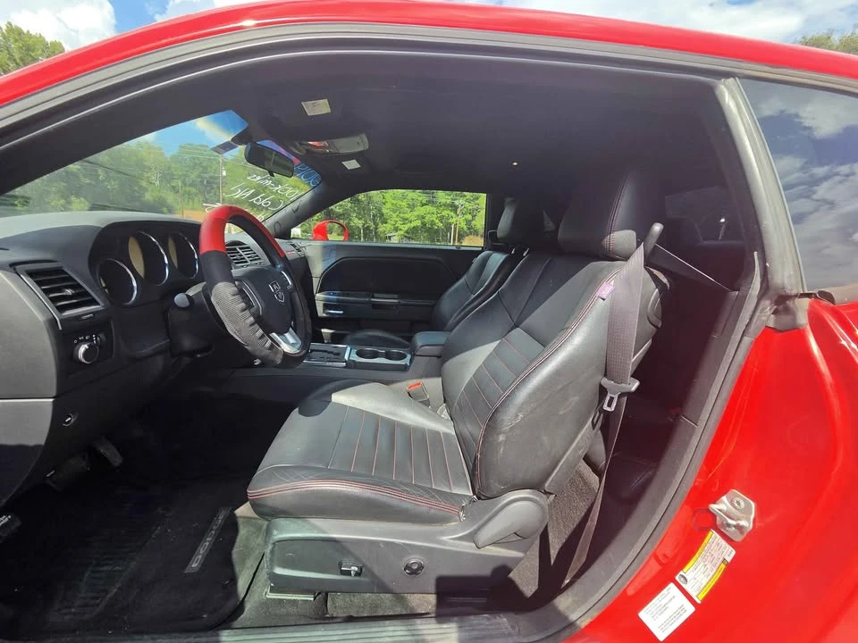 2014 Dodge Challenger 3rd Gen - Image 10 of 12