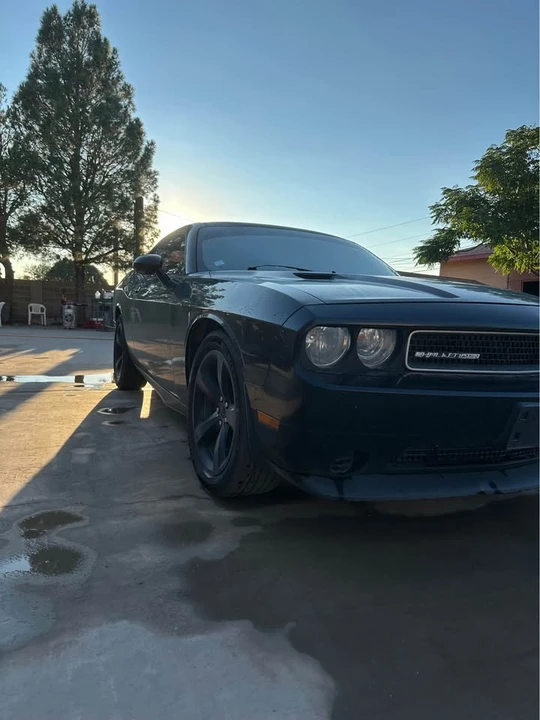 2014 Dodge Challenger 3rd Gen - Image 2 of 4