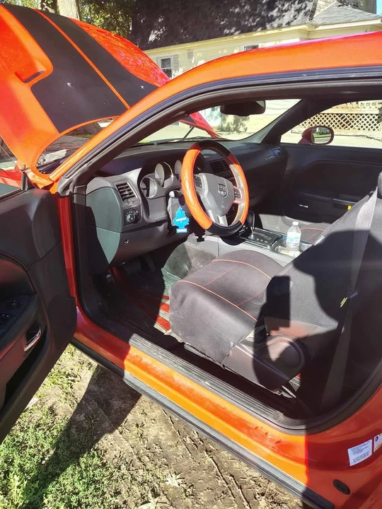 2014 Dodge Challenger 3rd Gen - Image 2 of 15