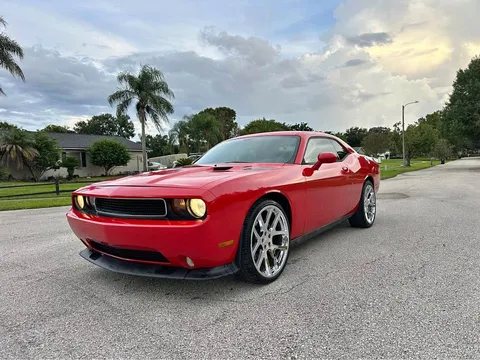 2014 Dodge Challenger Coupe 2D