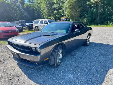 2014 Dodge Challenger Coupe 2D