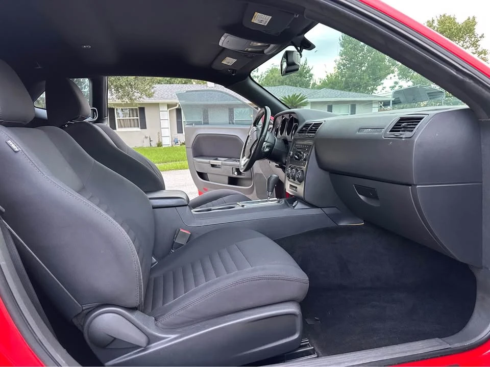 2014 Dodge Challenger 3rd Gen - Image 14 of 15
