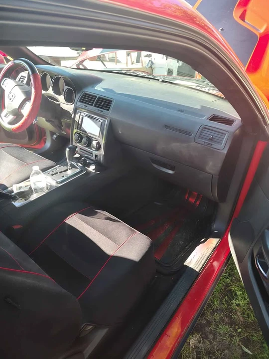 2014 Dodge Challenger 3rd Gen - Image 3 of 15
