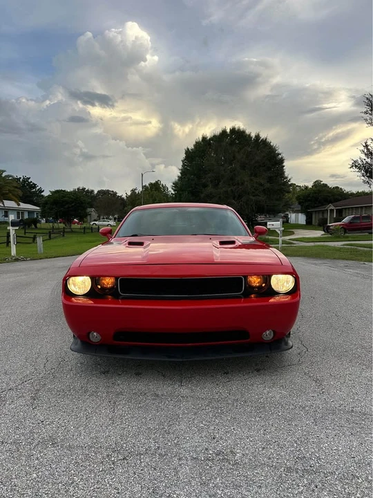 2014 Dodge Challenger 3rd Gen - Image 2 of 15