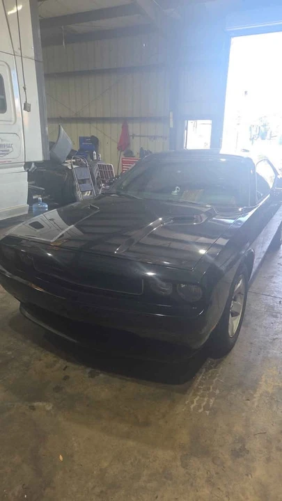2014 Dodge Challenger 3rd Gen - Image 3 of 5