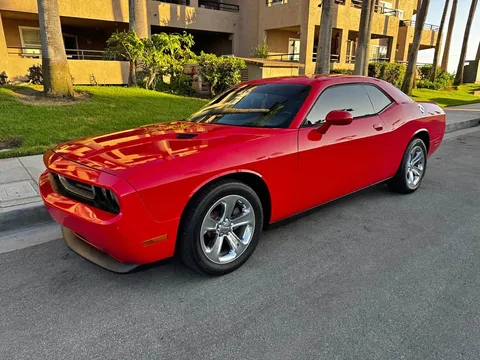 2014 Dodge Challenger Coupe 2D