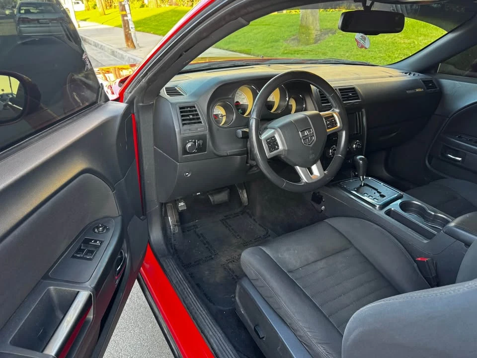 2014 Dodge Challenger 3rd Gen - Image 11 of 12